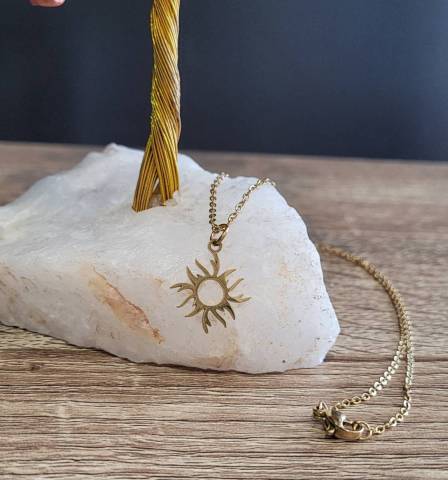 Collier Soleil - acier inoxydable dor